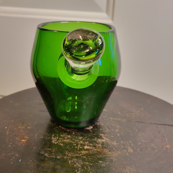 Emerald Green Glass Sami style ‘Horn’ Beer Mug by Sirkka Kumela-Lehtonen… - Picture 3 of 7